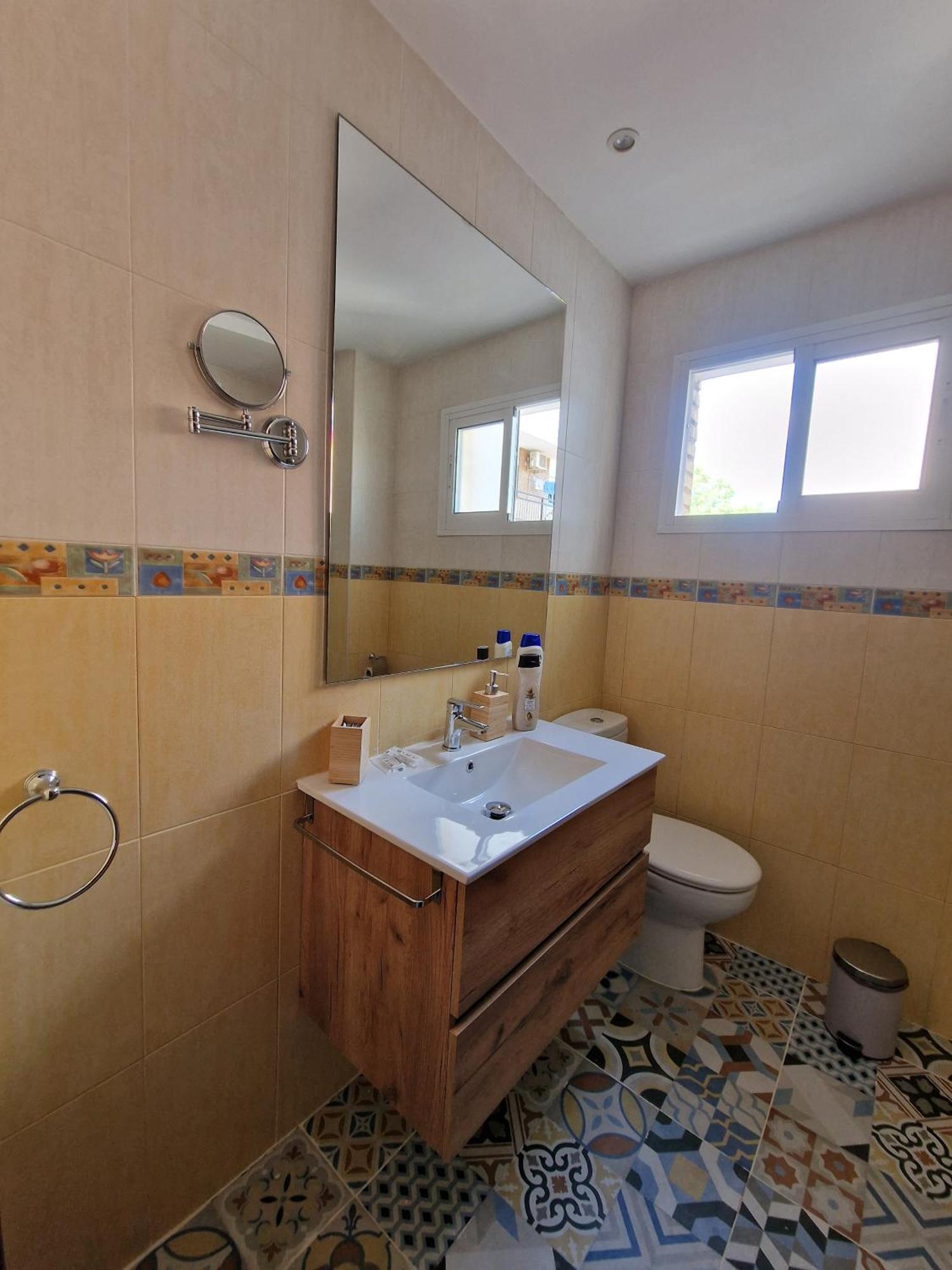 Apartamento Virgen De Lujan Triana Sevilla Exterior foto