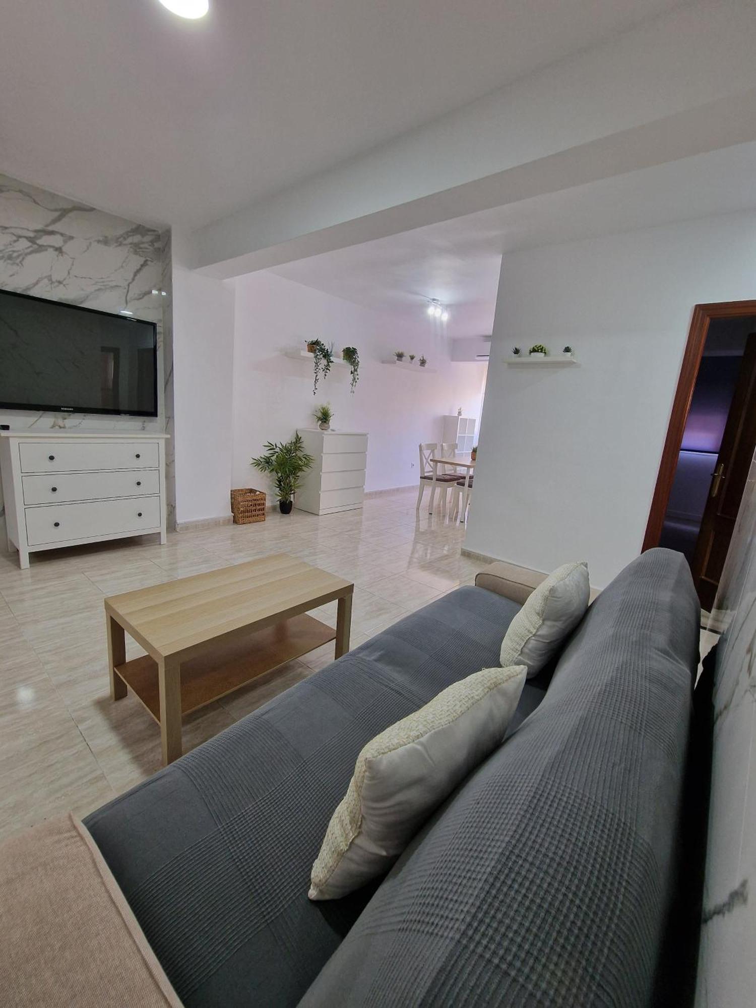 Apartamento Virgen De Lujan Triana Sevilla Exterior foto